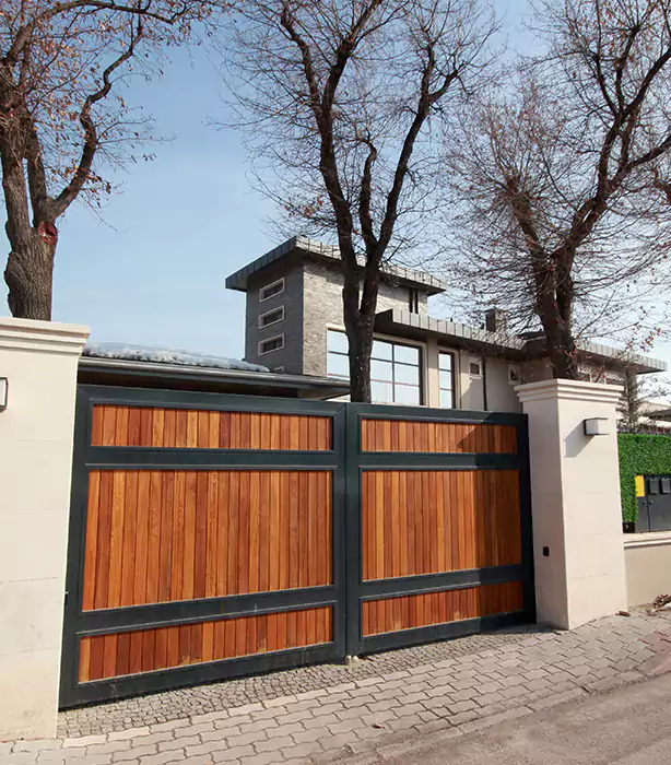 Wooden Gate Repair Evans